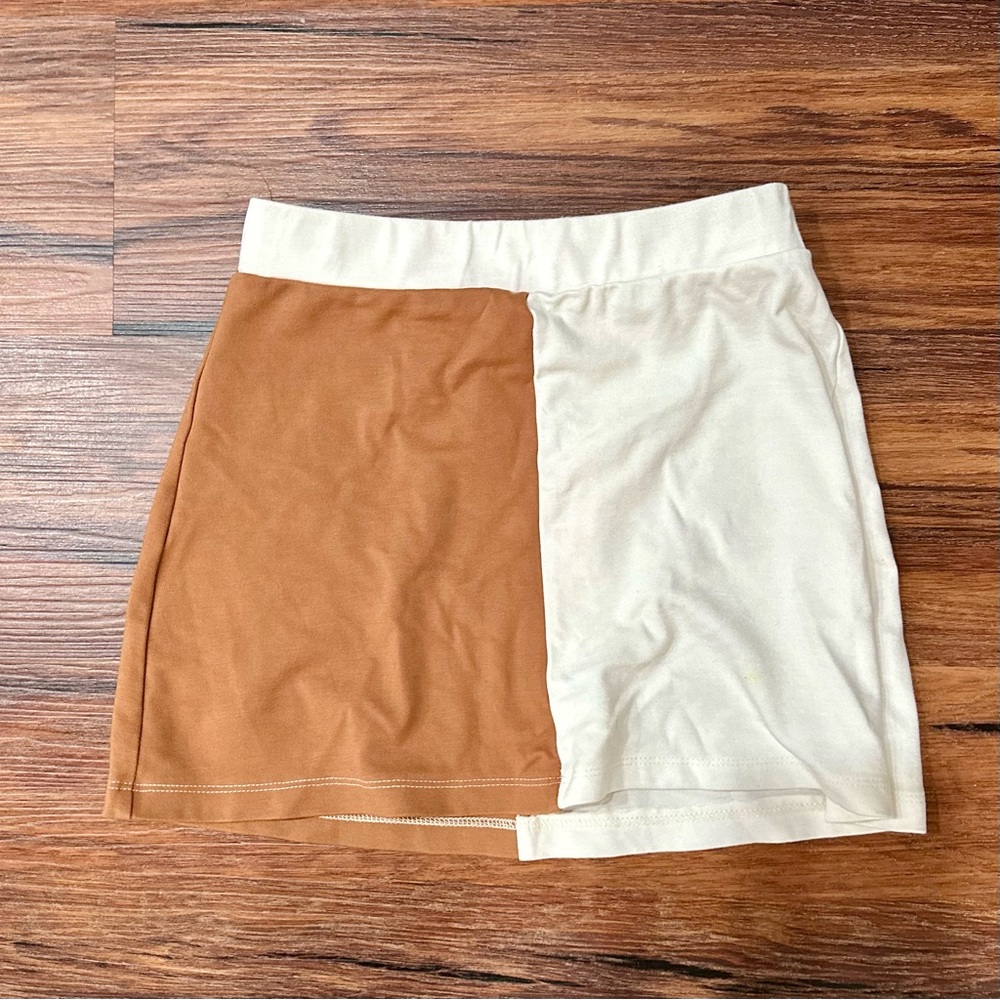 Altar’d state size small skirt